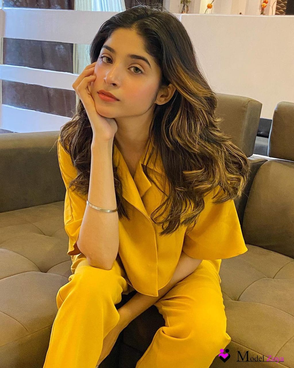 Call Girls service in Akbarpur